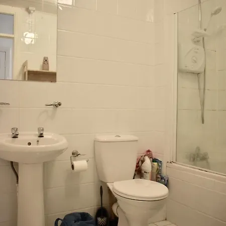 Convenient 2 Bedroom House In South Dublin