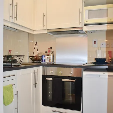 Lejlighed Convenient 2 Bedroom House In South